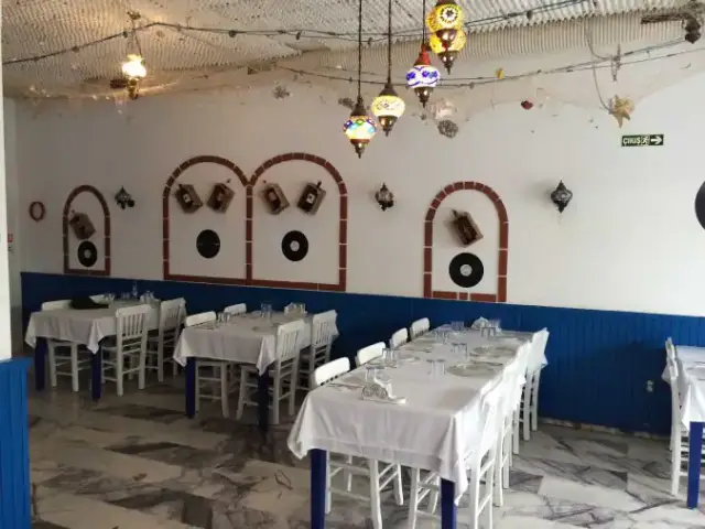 Mezze Ege Rum Meyhanesi'nin yemek ve ambiyans fotoğrafları 1