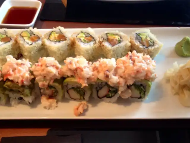 İoki Sushi Bar & Japanese Restaurant'nin yemek ve ambiyans fotoğrafları 65