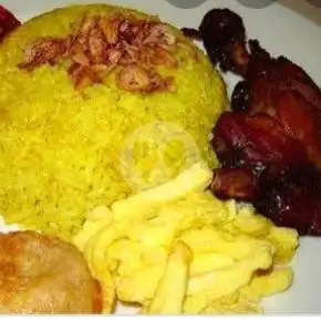 Gambar Makanan Nasi Kuning Istimewa 11