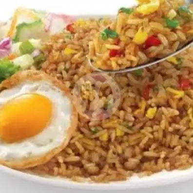 Gambar Makanan Nasi Goreng Dan Chicken Larembo, Raya Keadilan 3