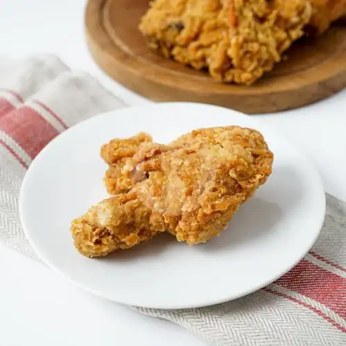 Gambar Makanan Ayam Kremes Pak Gendut, Bekasi 2