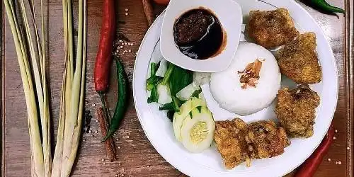 Ayam Lalap Tarakan, Permai