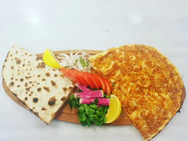 Antakya Kebap Pide & Lahmacun'nin yemek ve ambiyans fotoğrafları 2