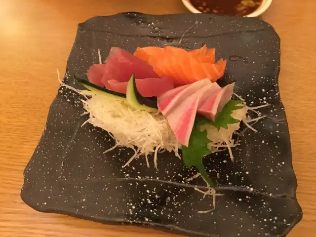 Sushi Zanmai Food Photo 12