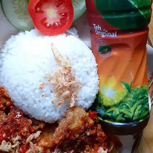 Gambar Makanan Aneka Ayam & Nasi Diwo, Dago 6