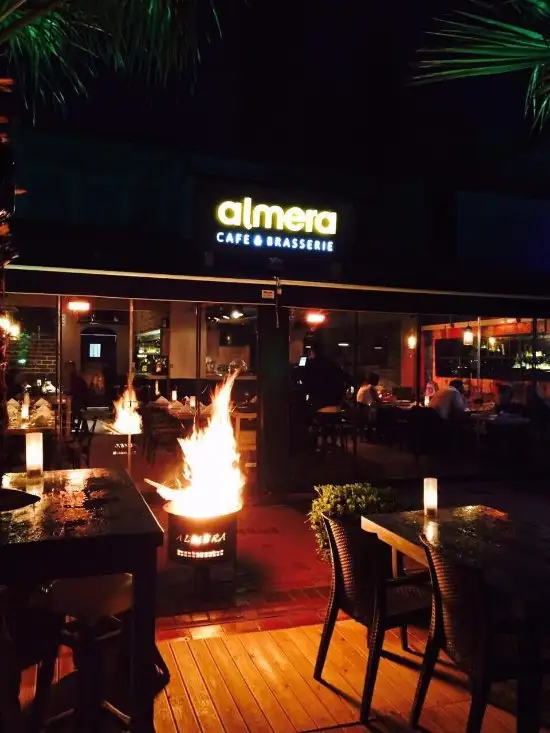 Almera Restaurant'nin yemek ve ambiyans fotoğrafları 29