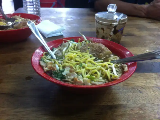 Mi Soto Wak Rabu Food Photo 3