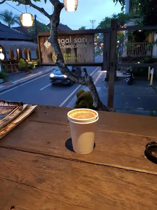 Gambar Makanan Monkey Cave Espresso Ubud 8