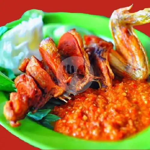 Gambar Makanan Pecel Lele Laris Jaya, Pondok Jati Raya 3