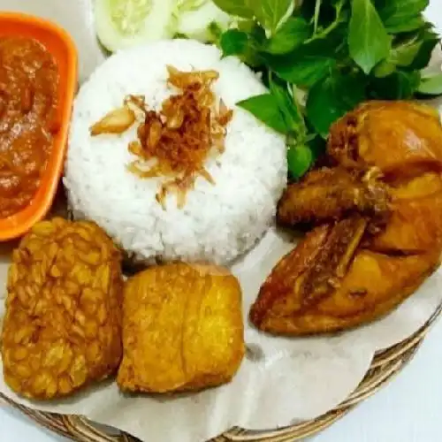 Gambar Makanan Pecel & Geprek Godong Gedang, Kedurus Sawah Gede 8