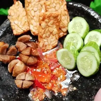 Gambar Makanan Mie Ayam & Bakso "Pak Pon" Solo, Tembesi 14