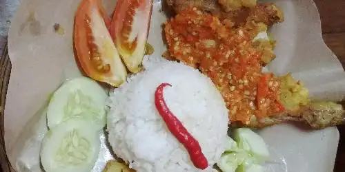 Ayam Geprek Mercon, Bintaro