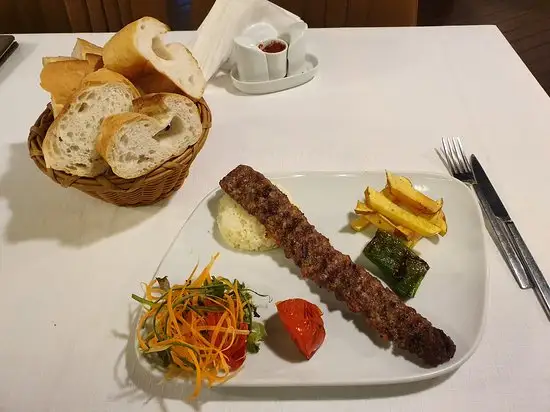 Modena Steak Kebap Fish House'nin yemek ve ambiyans fotoğrafları 17