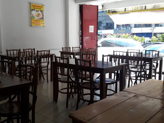 Gambar Makanan Ayam Goreng Karawaci 6