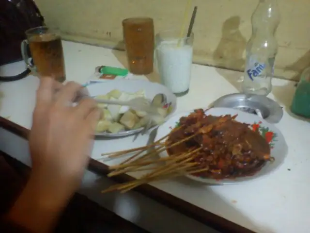 Gambar Makanan Sate Madura Rel Kereta Api 4