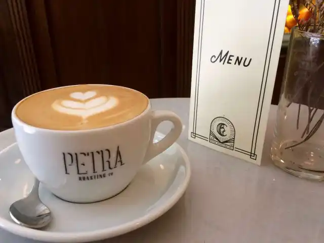 Petra Roasting Co.'nin yemek ve ambiyans fotoğrafları 39