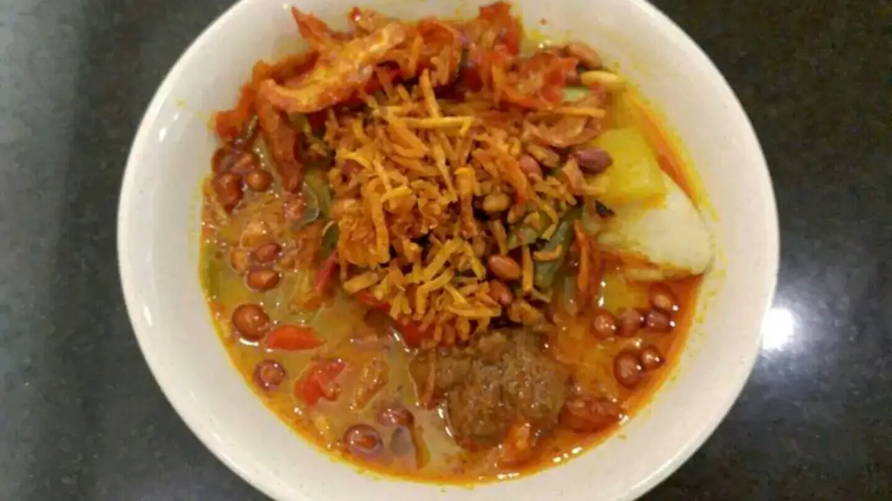 Lontong Medan Alay