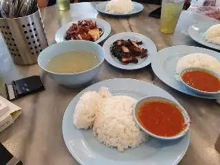 Sin Nam Huat Chicken Rice Food Photo 1