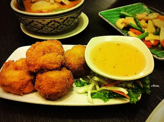 Dee Dee Thai Restaurant Food Photo 2