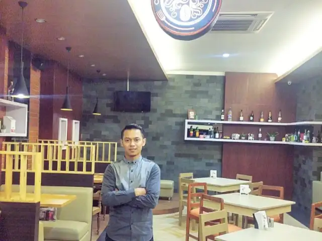 Gambar Makanan Coffee & Chef 16