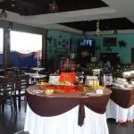 Bukit Restaurant & Cafe Food Photo 2