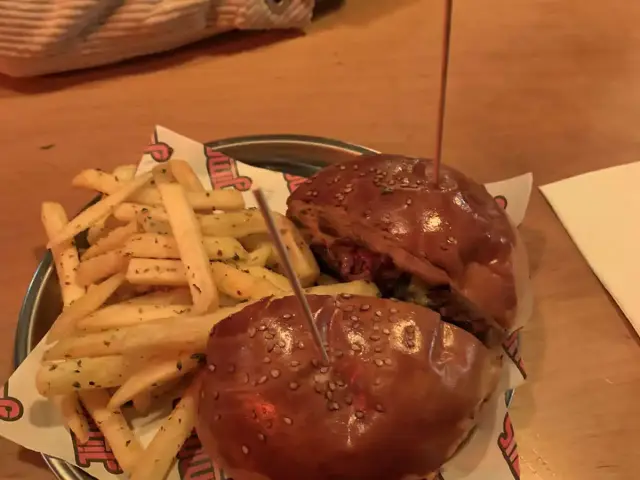 Jimmy's Burger'nin yemek ve ambiyans fotoğrafları 36