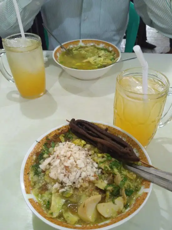 Gambar Makanan Soto Ayam Suroboyo Cak Hari 4