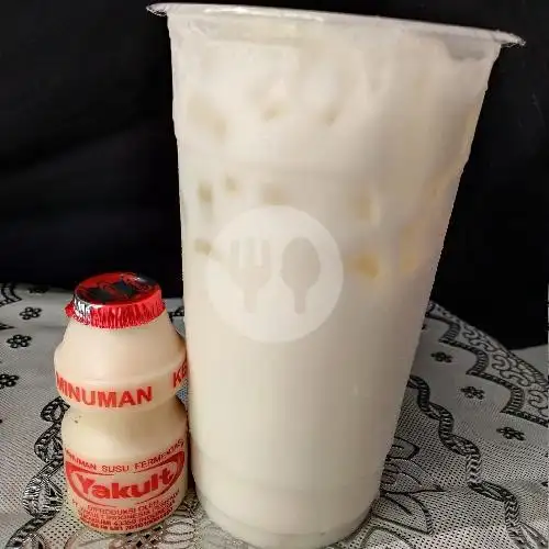 Gambar Makanan Es Bubble Roll N Roll dan Milk Shake, H Jeman 1