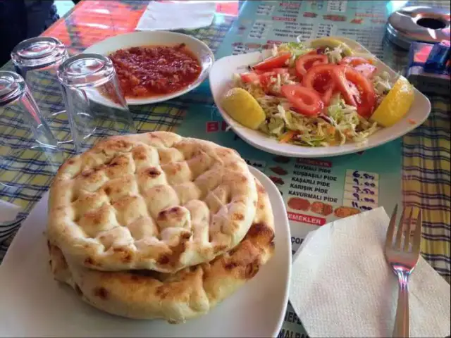 Bizim Köfteci Pide Kebap'nin yemek ve ambiyans fotoğrafları 6