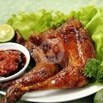 Gambar Makanan Ayam Penyet Sambel Ulek Dan Sambel Ijo "BUDE" 9