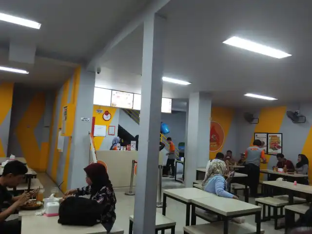 Gambar Makanan Geprek Bensu 12