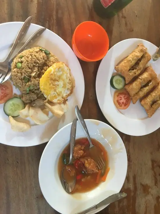 Gambar Makanan Warung Lokal 4