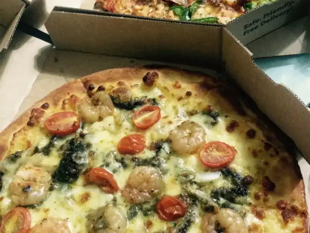 Domino's Pizza Food Photo 8