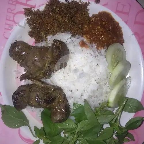 Gambar Makanan Nasi Bebek Sederhana Cah Gondrong, Apron 8