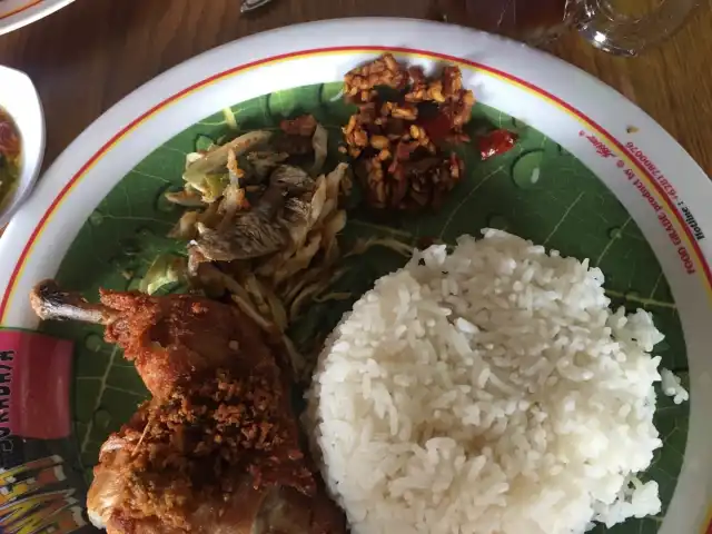 Gambar Makanan Ayam Penyet Surabaya & Bakar KQ5 15