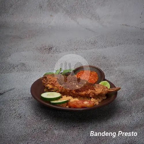 Gambar Makanan Nasi Bebek Pak Janggut, Jl.Pengayoman A.5 Makassar 5