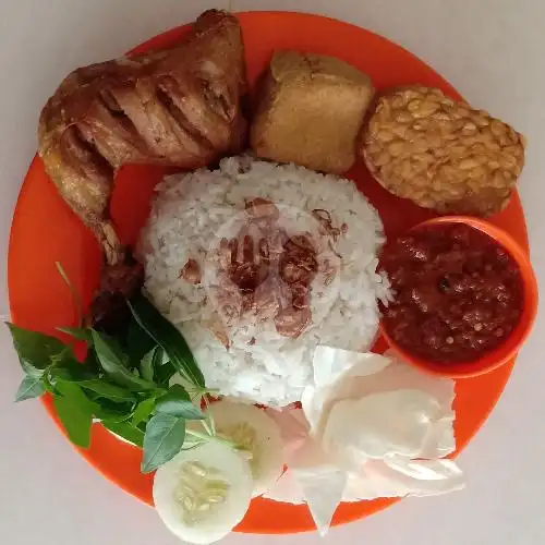 Gambar Makanan Nasi Uduk Spesial Mas Nur, Setiabudi 10