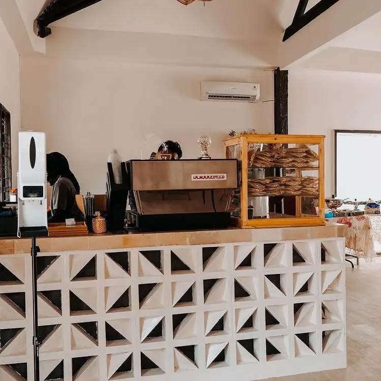Elixir Coffee Roastery and Space 