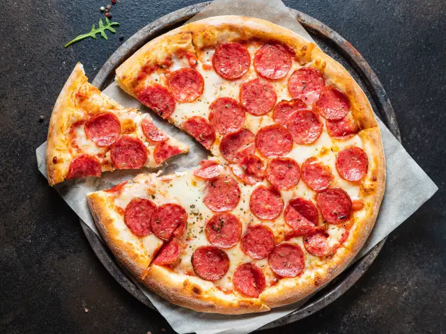 İl Sapore Pizza'nin yemek ve ambiyans fotoğrafları 1
