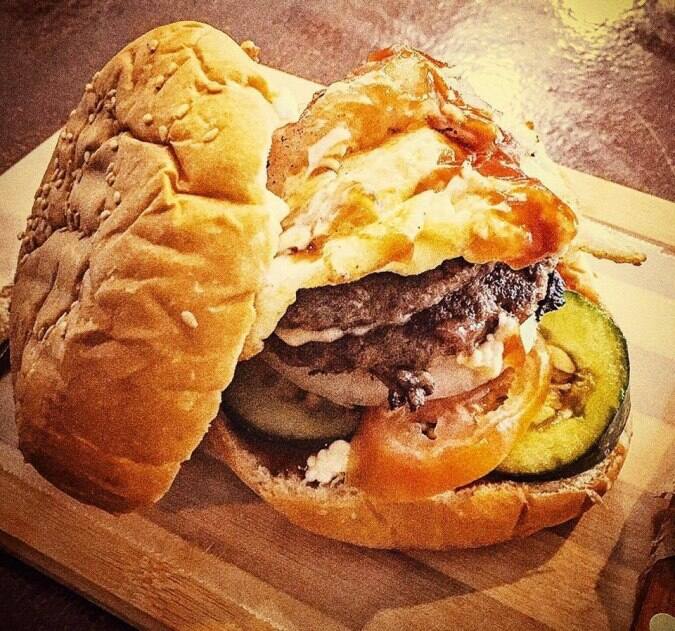 Buns Burger Restaurant near me in Talon Discover Burger food restaurant nearby YummyAdvisor