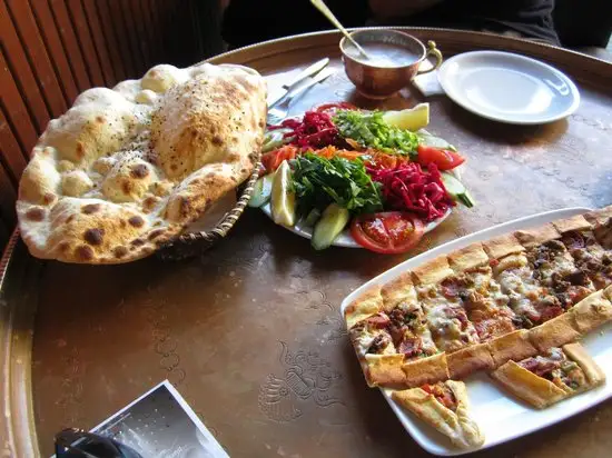 Taksim Bahçıvan'nin yemek ve ambiyans fotoğrafları 16