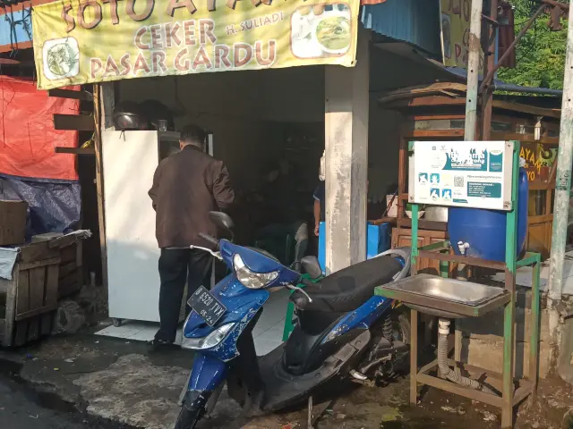 Gambar Makanan Soto Ayam Suroboyo H. Suliyadi 4