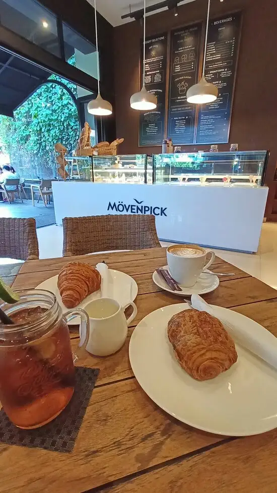 Gambar Makanan Movenpick Cafe 19