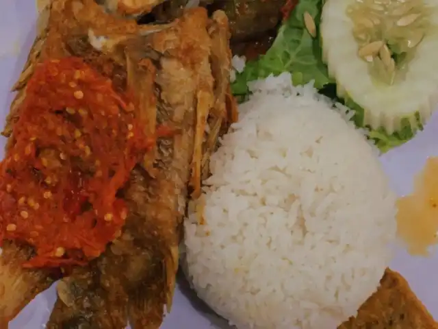 Ayam Penyet Wong Solo Bandar Sri Permaisuri Cheras Food Photo 1