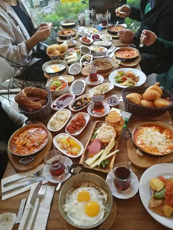 Cafe Firuz'nin yemek ve ambiyans fotoğrafları 7