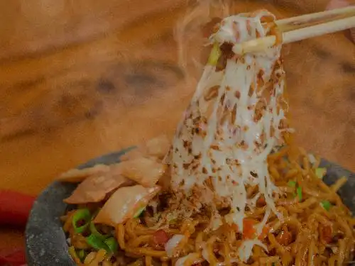 Mie Bakar Setan