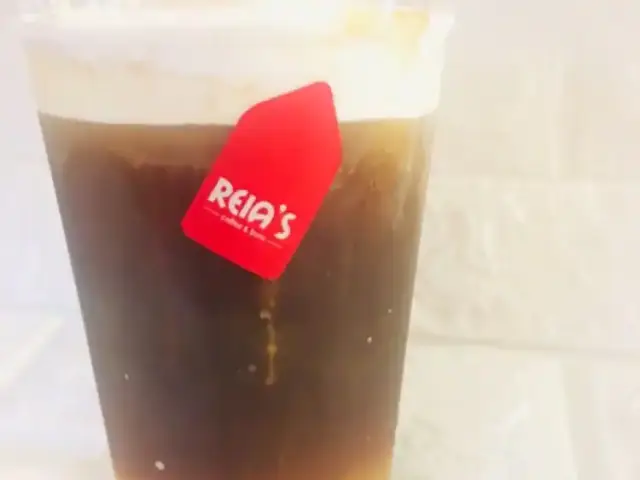 Gambar Makanan REIA'S Coffee & Buns 8