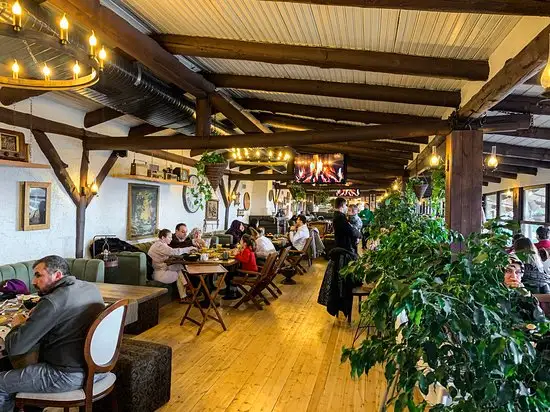 O Agacin Alti Restoran ve Cafe'nin yemek ve ambiyans fotoğrafları 5