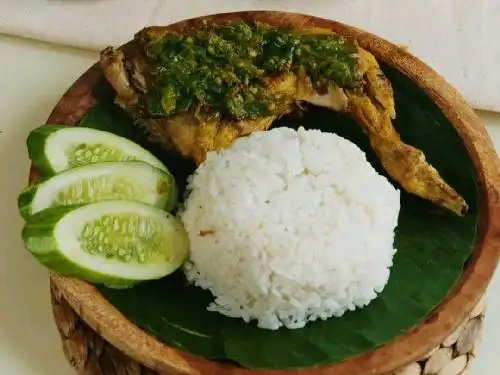 Ayam Sambal Ijo A8