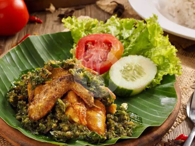 Gambar Makanan Ayam Penyet Jakarta, Sisingamangaraja 13
